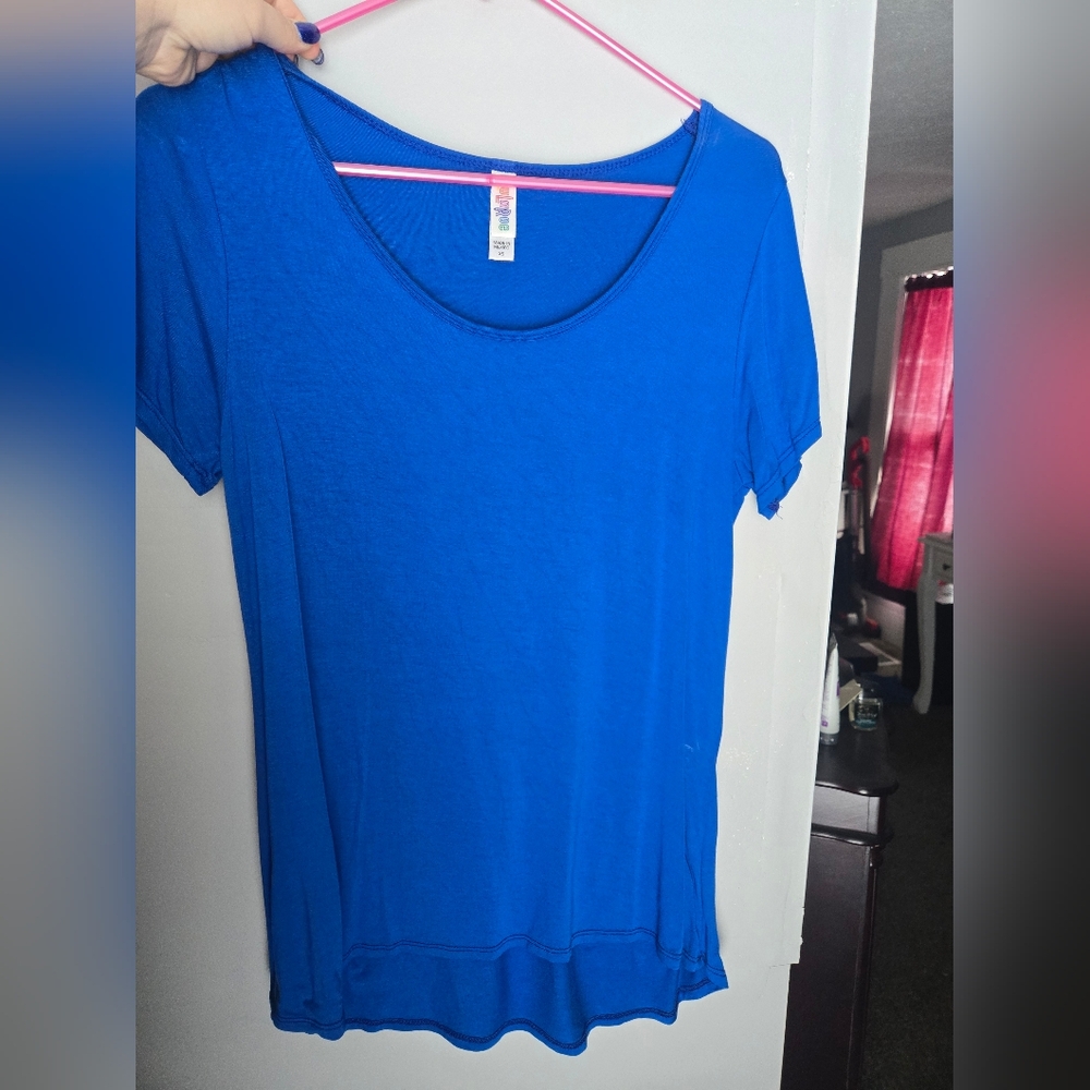 Women's Blue Scoop Neck Top